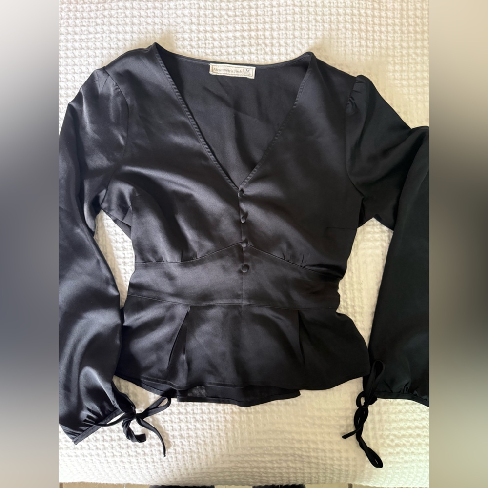 Abercrombie & Fitch Black Satin Button-Up Blouse